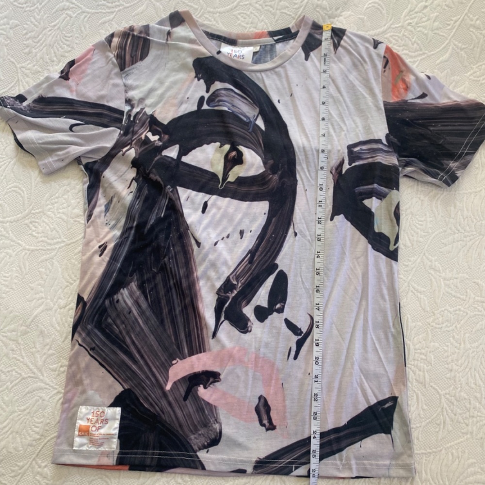 ArtsyTee Shirt, Size M - Picture 2 of 5